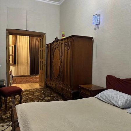 Happy Home Sololaki Tbilisi Exterior photo