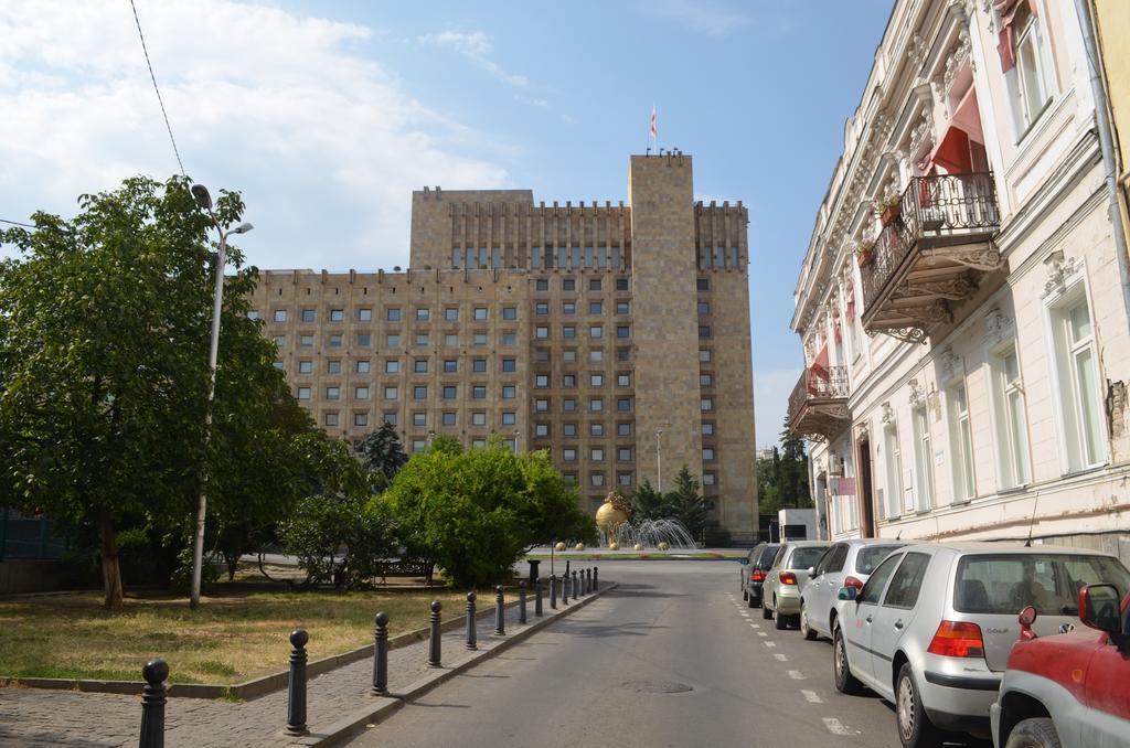 Happy Home Sololaki Tbilisi Exterior photo